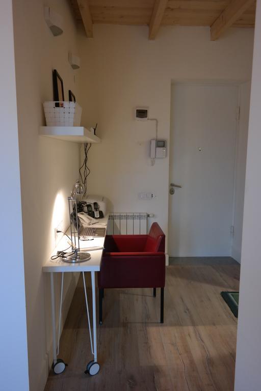 شقة The White Loft تبليسي الغرفة الصورة